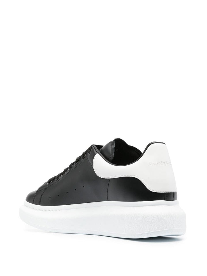 Alexander Mcqueen Sneakers 40 Alexander McQueen Sneakers Black Alexander McQueen Sneakers Black Brand