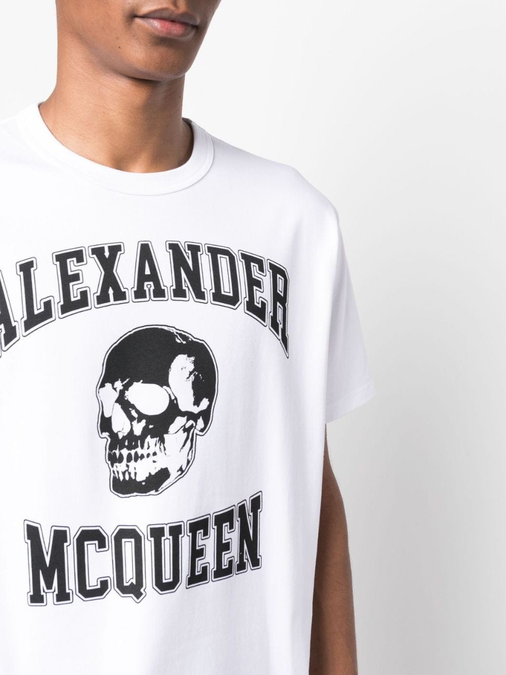 Alexander Mcqueen Topwear L Alexander McQueen T-shirts and Polos White Alexander McQueen T-shirts and Polos White Brand